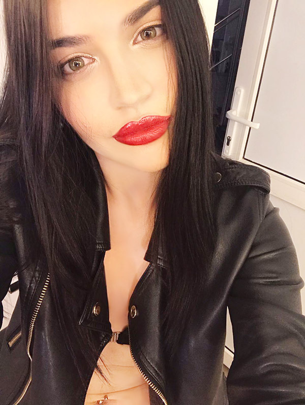 Проститутка Питера Таня с 2 размером груди предлагает интим услуги у метро Площадь Александра Невского  +7(911)263-24-68 - фото 2