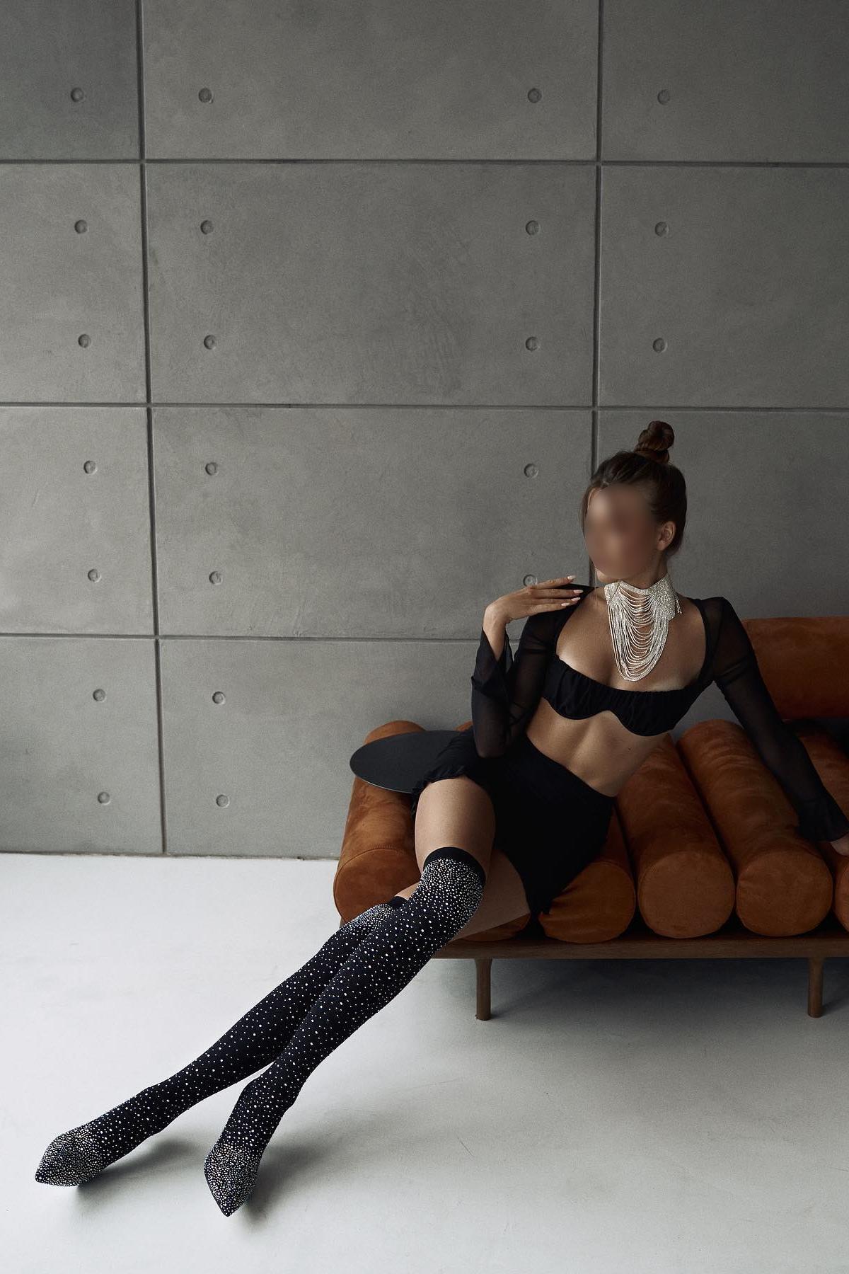 Проститутка Питера Алена с 3 размером груди предлагает интим услуги у метро Пушкинская  +7(981)193-28-94 - фото 4