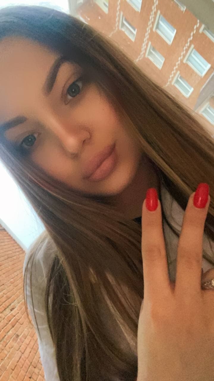 Проститутка Питера Жанна с 3 размером груди предлагает интим услуги у метро Черная речка  +7(999)028-14-58 