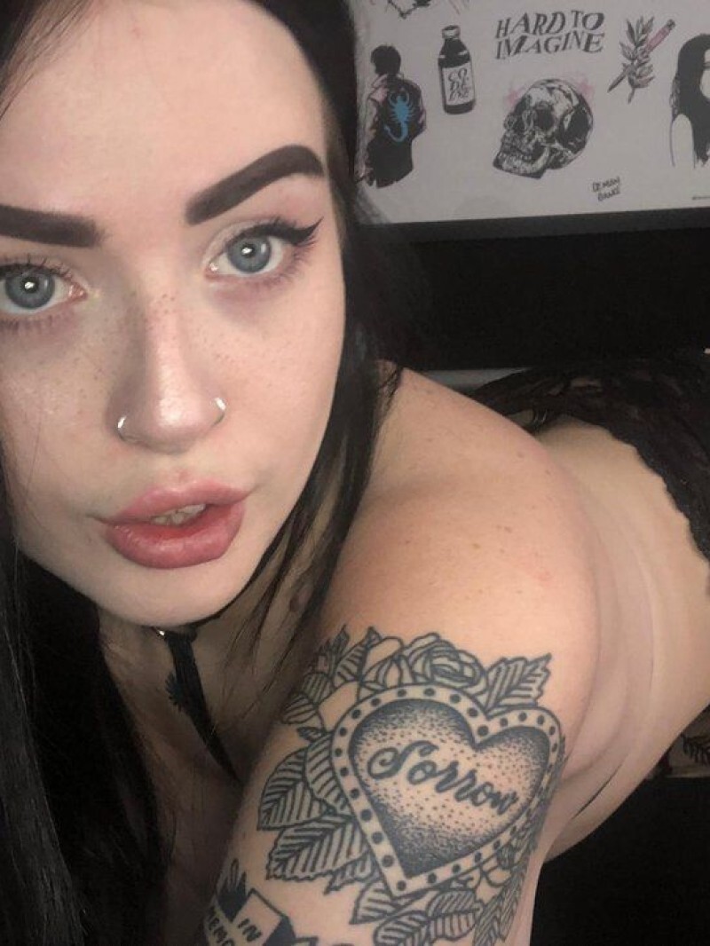 Проститутка Питера Светка с 2 размером груди предлагает интим услуги у метро Петроградская  +7(911)737-42-93 - фото 4